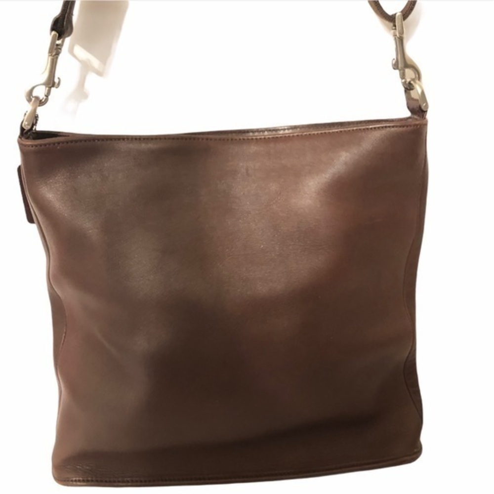 COACH vintage brown leather bag adjustable strap